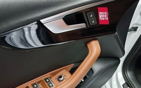 Audi A4, 2020 год, 2 000 000 рублей, 14 фотография