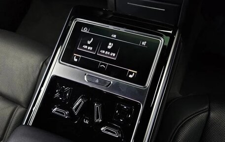 Audi A8, 2020 год, 5 900 000 рублей, 18 фотография