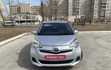 Toyota Ractis II, 2011 год, 857 000 рублей, 3 фотография