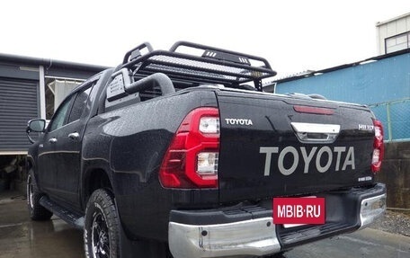 Toyota Hilux VIII, 2020 год, 3 372 000 рублей, 8 фотография