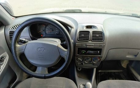 Hyundai Accent II, 2005 год, 325 000 рублей, 8 фотография