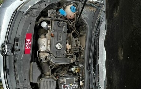 Volkswagen Golf VI, 2011 год, 205 000 рублей, 4 фотография