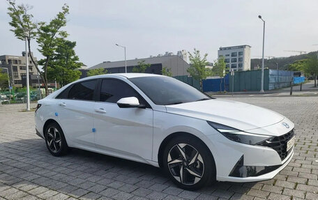 Hyundai Avante, 2020 год, 1 670 000 рублей, 2 фотография