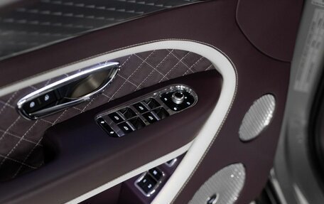 Bentley Bentayga I, 2021 год, 47 369 000 рублей, 16 фотография