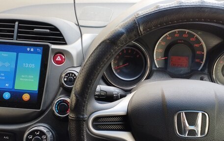 Honda Fit III, 2011 год, 960 000 рублей, 7 фотография
