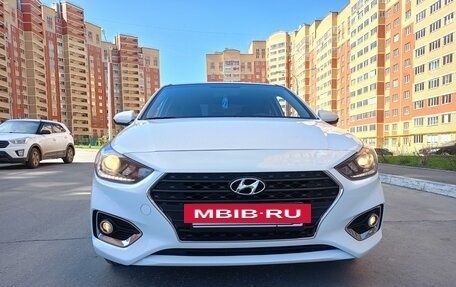 Hyundai Solaris II рестайлинг, 2017 год, 1 125 000 рублей, 5 фотография