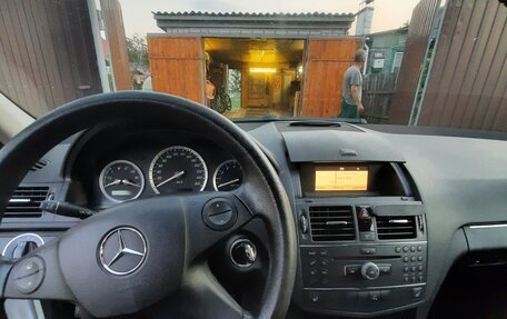 Mercedes-Benz C-Класс, 2008 год, 1 070 000 рублей, 14 фотография