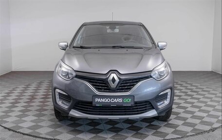 Renault Kaptur I рестайлинг, 2017 год, 1 389 000 рублей, 2 фотография