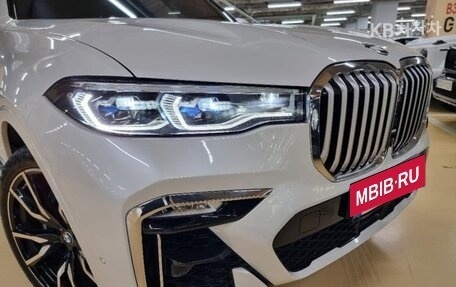 BMW X7, 2021 год, 7 200 111 рублей, 3 фотография