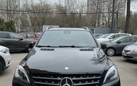 Mercedes-Benz M-Класс, 2015 год, 3 950 000 рублей, 2 фотография