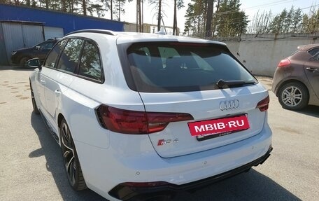 Audi RS 4, 2018 год, 7 500 000 рублей, 8 фотография