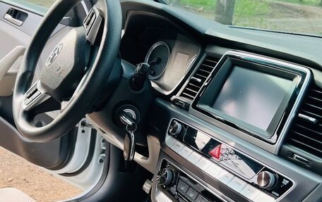 Hyundai Sonata VII, 2017 год, 1 800 000 рублей, 14 фотография