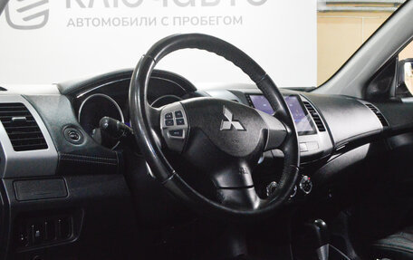Mitsubishi Outlander III рестайлинг 3, 2012 год, 1 420 000 рублей, 9 фотография