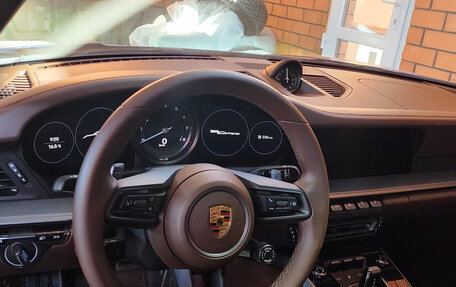 Porsche 911, 2021 год, 18 000 000 рублей, 8 фотография