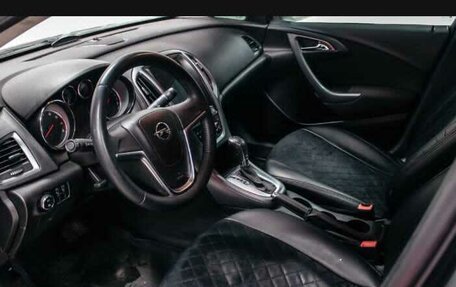 Opel Astra J, 2014 год, 1 050 000 рублей, 3 фотография