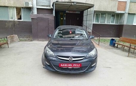 Opel Astra J, 2014 год, 1 050 000 рублей, 6 фотография