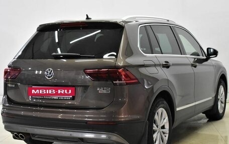 Volkswagen Tiguan II, 2017 год, 2 180 000 рублей, 4 фотография
