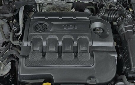 Volkswagen Tiguan II, 2017 год, 2 180 000 рублей, 15 фотография