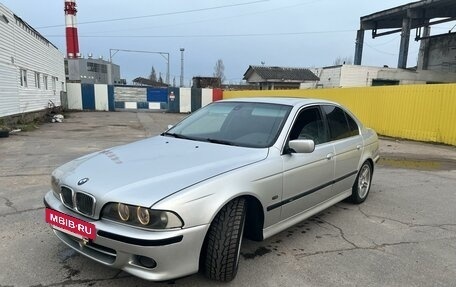 BMW 5 серия, 2000 год, 740 000 рублей, 2 фотография