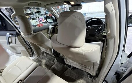 Toyota Land Cruiser Prado 150 рестайлинг 2, 2021 год, 3 692 001 рублей, 18 фотография