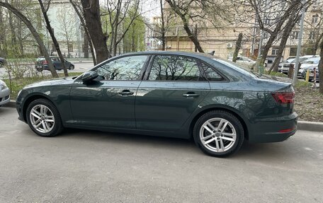Audi A4, 2018 год, 2 750 000 рублей, 2 фотография