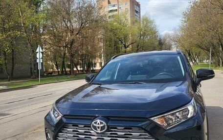 Toyota RAV4, 2019 год, 3 500 000 рублей, 4 фотография