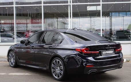 BMW 5 серия, 2020 год, 5 049 000 рублей, 2 фотография