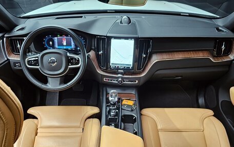 Volvo XC60 II, 2021 год, 3 200 013 рублей, 5 фотография