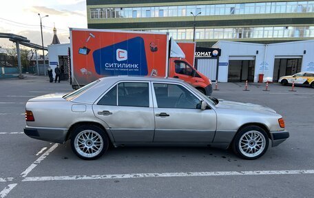 Mercedes-Benz W124, 1989 год, 500 000 рублей, 2 фотография