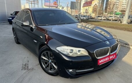 BMW 5 серия, 2013 год, 1 900 000 рублей, 9 фотография