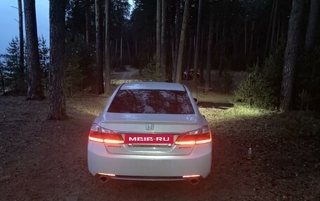 Honda Accord IX рестайлинг, 2013 год, 1 850 000 рублей, 5 фотография
