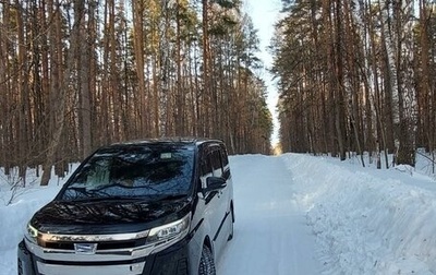 Toyota Noah III, 2019 год, 2 520 000 рублей, 1 фотография