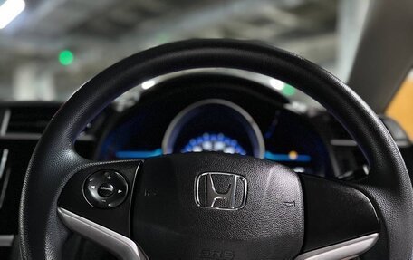 Honda Fit III, 2016 год, 1 165 000 рублей, 10 фотография