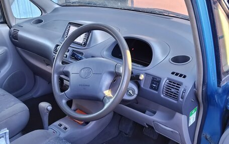 Toyota Corolla Spacio II, 1997 год, 400 000 рублей, 7 фотография