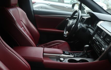 Lexus RX IV рестайлинг, 2017 год, 4 636 000 рублей, 16 фотография