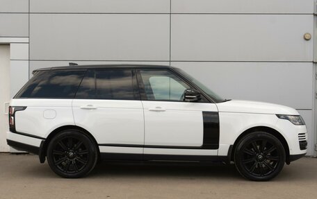 Land Rover Range Rover IV рестайлинг, 2018 год, 7 699 000 рублей, 5 фотография