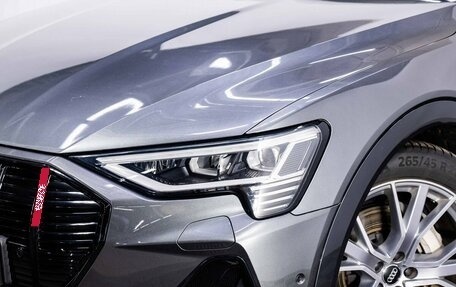 Audi e-tron I, 2020 год, 5 700 000 рублей, 8 фотография