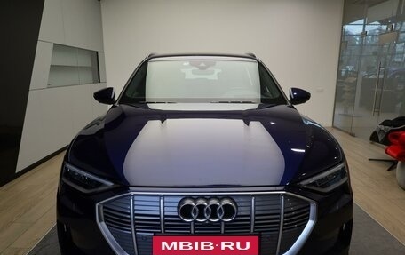 Audi e-tron Sportback I, 2021 год, 8 400 000 рублей, 2 фотография