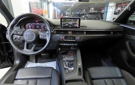 Audi A4, 2020 год, 2 410 000 рублей, 7 фотография