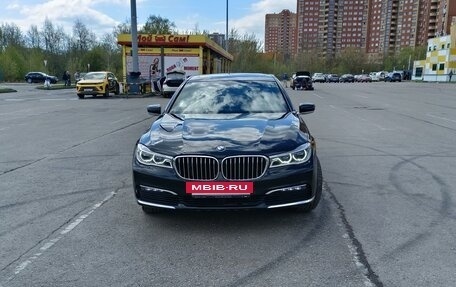 BMW 7 серия, 2018 год, 4 000 000 рублей, 8 фотография