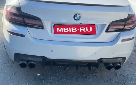 BMW 5 серия, 2016 год, 3 050 000 рублей, 5 фотография