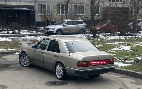 Mercedes-Benz W124, 1988 год, 470 000 рублей, 2 фотография
