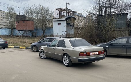 Mercedes-Benz W124, 1988 год, 470 000 рублей, 4 фотография