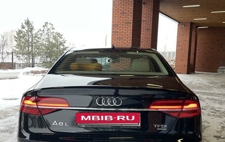 Audi A8, 2016 год, 3 290 000 рублей, 6 фотография