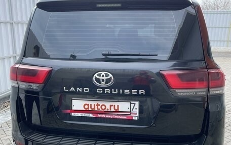 Toyota Land Cruiser, 2021 год, 12 000 000 рублей, 3 фотография