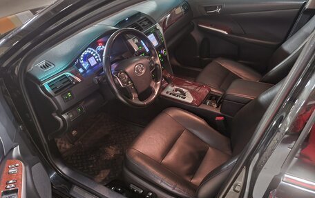 Toyota Camry, 2014 год, 1 750 000 рублей, 10 фотография