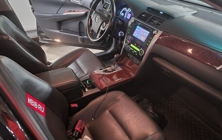 Toyota Camry, 2014 год, 1 750 000 рублей, 12 фотография