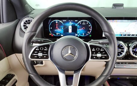 Mercedes-Benz GLA, 2021 год, 3 045 000 рублей, 8 фотография