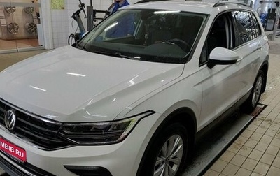 Volkswagen Tiguan II, 2021 год, 2 899 000 рублей, 1 фотография