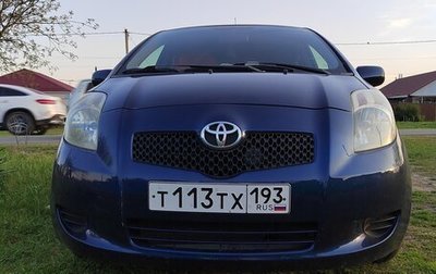 Toyota Yaris III рестайлинг, 2006 год, 760 000 рублей, 1 фотография